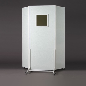 Ширма с двумя боковыми панелями